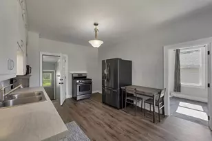 1179 Doty St, Green Bay, WI 54301 - Photo 14