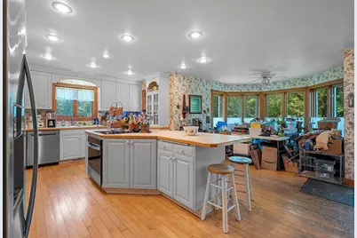 4410 Flagstone Court, De Pere, WI 54115 - Photo 16
