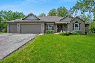 4410 Flagstone Ct, De Pere, WI 54115 - Photo 4