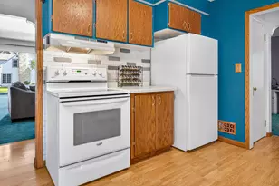 549 N Linwood Ave, Appleton, WI 54914 - Photo 12