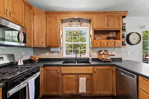 3154 High Country Ct, Green Bay, WI 54313 - Photo 8