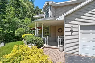 3154 High Country Ct, Green Bay, WI 54313 - Photo 2