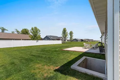 1960 Red Fox Lane, Kaukauna, WI 54130 - Photo 44