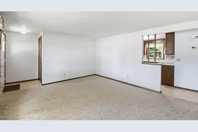 1532 North Road, Green Bay, WI 54313 - Photo 6