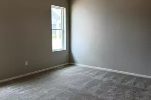 2109 Golden Gate Dr, Appleton, WI 54913 - Photo 10