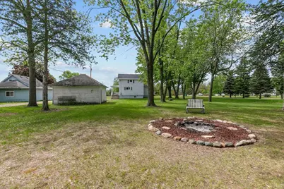 567 Broadway Street, Berlin, WI 54923 - Photo 16