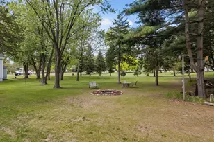 567 Broadway St, Berlin, WI 54923 - Photo 8
