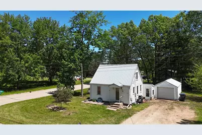 1202 S Andrews Street, Shawano, WI 54166 - Photo 2