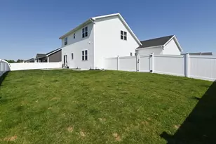 1911 White Dove Ln, Kaukauna, WI 54130 - Photo 36