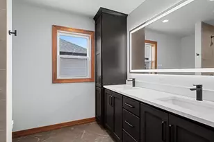 1441 Crossroads Dr, De Pere, WI 54115 - Photo 26