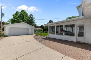 2714 N Elmwood Ct, Appleton, WI 54911 - Photo 32