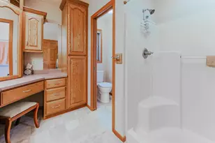 2545 Gaslight Ct, Oshkosh, WI 54904 - Photo 16