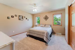 2545 Gaslight Ct, Oshkosh, WI 54904 - Photo 18