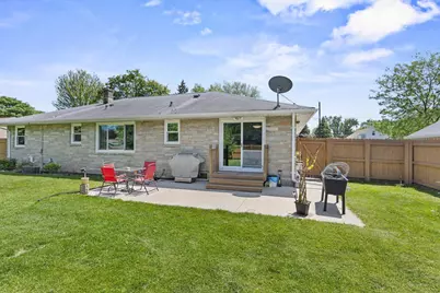 618 E Harding Drive, Appleton, WI 54915 - Photo 4