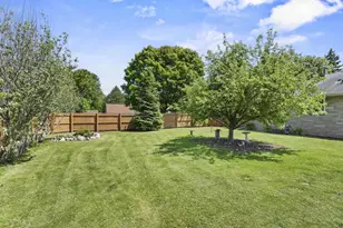 618 E Harding Dr, Appleton, WI 54915 - Photo 30