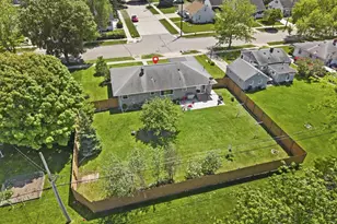 618 E Harding Dr, Appleton, WI 54915 - Photo 26
