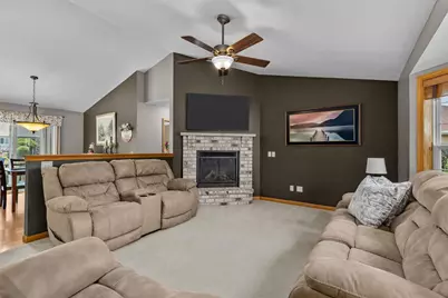 464 Sweetflag Avenue, Fond du Lac, WI 54935 - Photo 10