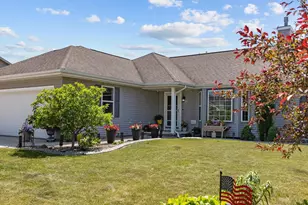 464 Sweetflag Ave, Fond du Lac, WI 54935 - Photo 2