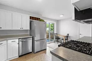 830 Marquette Ave, Green Bay, WI 54304 - Photo 14