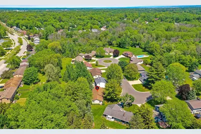 2254 Ledvina Circle, Green Bay, WI 54313 - Photo 52