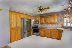 509 Kadinger Way, Little Chute, WI 54140 - Photo 24