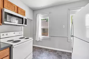 918 Division St, Green Bay, WI 54303 - Photo 16