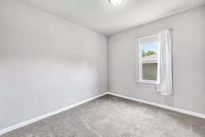 918 Division Street, Green Bay, WI 54303 - Photo 10