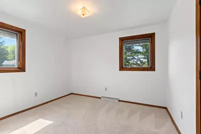 2445 Heather Road, Green Bay, WI 54311 - Photo 28