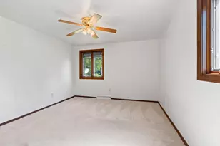 2445 Heather Rd, Green Bay, WI 54311 - Photo 36