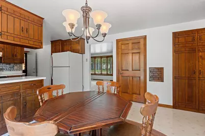 2445 Heather Road, Green Bay, WI 54311 - Photo 16
