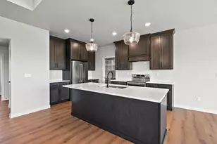 3236 Willow Rd, Green Bay, WI 54311 - Photo 8