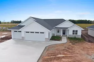 3242 Willow Rd, Green Bay, WI 54311 - Photo 32