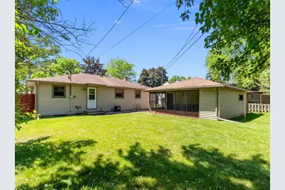 508 Winnebago Heights, Neenah, WI 54956 - Photo 2