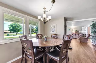 3093 Glendale Ave, Green Bay, WI 54313 - Photo 6