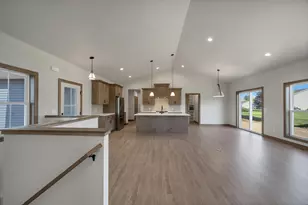 2875 Stelor Dr, Green Bay, WI 54311 - Photo 6