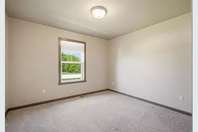 107 Brookwood Drive, Hortonville, WI 54944 - Photo 26