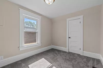 523 W Bent Avenue, Oshkosh, WI 54901 - Photo 36