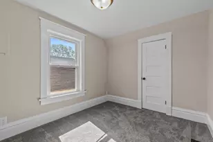 523 W Bent Ave, Oshkosh, WI 54901 - Photo 36