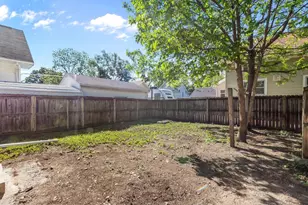 523 W Bent Ave, Oshkosh, WI 54901 - Photo 4