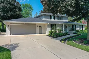 230 Arbor Ln, Green Bay, WI 54301 - Photo 24