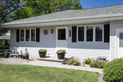 2909 S Summerset Drive, Appleton, WI 54915 - Photo 4