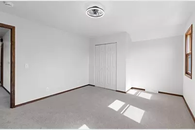 2110 N 8th Street, Manitowoc, WI 54220 - Photo 40