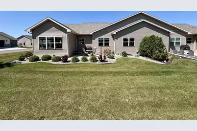 1362 Candlelight Lane, Fond du Lac, WI 54935 - Photo 8
