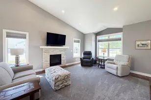 1362 Candlelight Ln, Fond du Lac, WI 54935 - Photo 14