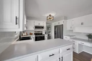 373 Kenney St, Green Bay, WI 54301 - Photo 20