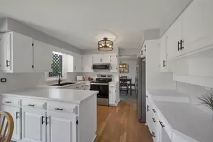 373 Kenney St, Green Bay, WI 54301 - Photo 18