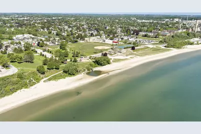 1954 S 9th Street, Manitowoc, WI 54220 - Photo 36