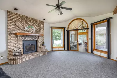 9512 Laura Lane, Winneconne, WI 54986 - Photo 10