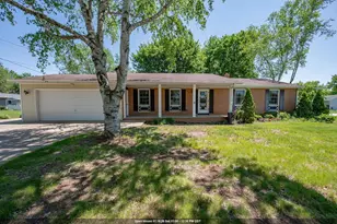 2657 Pioneer Dr, Green Bay, WI 54313 - Photo 1