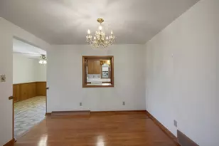 2657 Pioneer Dr, Green Bay, WI 54313 - Photo 6